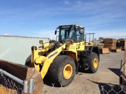 Komatsu Loader